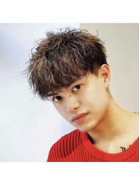 ゴールドシブヤ(GOALD SHIBUYA) 刈り上げマッシュ【王道外ハネ無造作マッシュ】