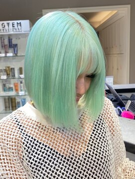 ベレーザ 渋谷(BELEZA) ba1779ウルフマッシュ切りっぱなし外ハネボブエメラルドグリーン