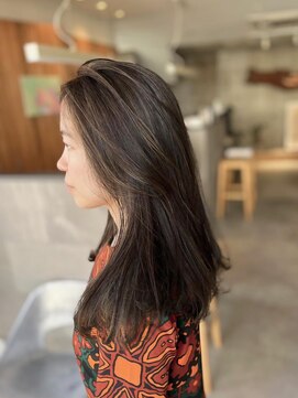 ニカイ(2F) 美髪/ハイライトカラー/エアリーロング