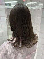 ロンドルーチェ 心斎橋(Lond luce)&nbsp;ダークアッシュ/ミディアムレイヤーカット［髪質改善/縮毛矯正］