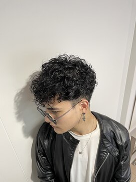 ラヌゴ(lanugo) ツヤ感スペインカール