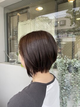 ステラ(stella) 前下がりショートヘア