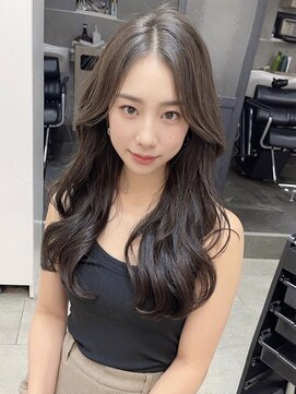 ニーフ(neaf) 韓国レイヤーカット【犬塚優介】グレーベージュ/レイヤーロング