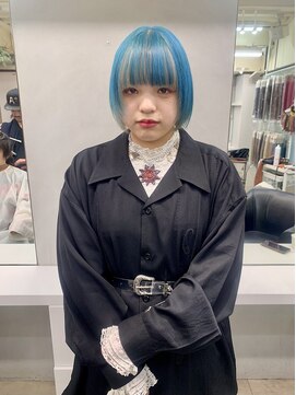 ディア(.eer) 【.eer/ディア】ホワイトシルバースカイブルー/切りっぱなしボブ