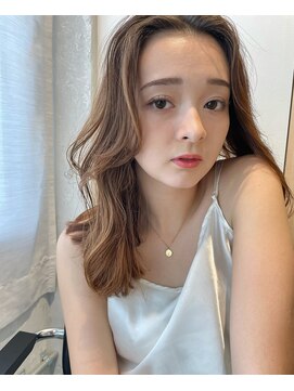 ローウェ 二子玉川(Louwe) ボブ/大人かわいい/フェザーバング/透け感グレージュ