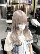 シェイロ(Cielro)&nbsp;ロングウルフカット×ホワイトカラー×デザインカラー