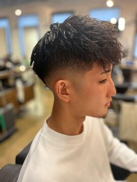 ワンワンオー バーバーショップ 長浜店(@110 BARBER SHOP) スキンフェード