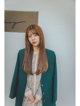 ページボーイ美容室 顔まわりを包み込む、ゆるレイヤー