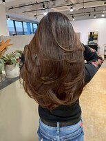 メリー オオサカ(Merly Osaka) natural brown × layer cut