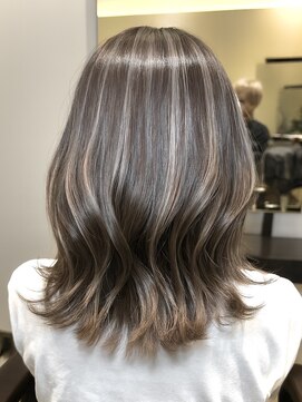 フリック 京都河原町店(FLICK) ★20代30代/ボブレイヤー/チャコールグレー/ハイライトカラー