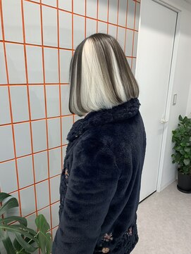 ペレ 原宿(PELE) ダブルカラー/ケアブリーチ/羽エクステ/原宿