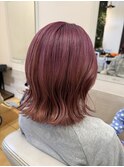 ピンク
