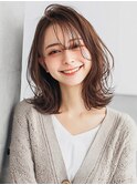 ミディアムボブ くびれヘア 大人可愛い