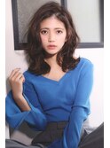 ダークトーン×大人可愛いウェーブミディアム