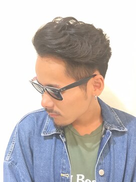 ロンド ストラーダ 心斎橋(Lond strada) 【津賀　涼】大人カッコいい刈り上げリバースパーマ☆