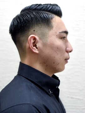 メリケンバーバーショップ コウベ(MERICAN BARBERSHOP KOBE) 七三オールバックツイストパーマかき上げヘアコンマヘア