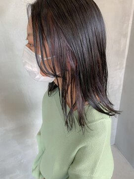 テトヘアー(teto hair) インナーカラー、シルバーアッシュ、グレーアッシュ、外はね