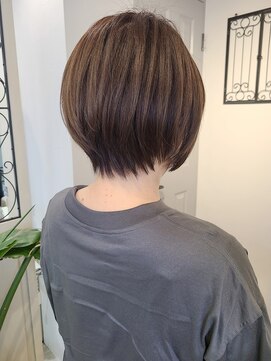 ヘア ケア ディエイチケー(HAIR CARE DHK) 大人可愛いショートボブ