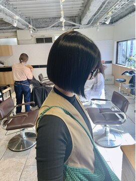 ブラウン ナカノ(BROWN nakano) 切りっぱなしボブ