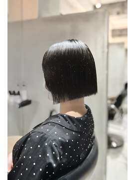 ラミ(L'ami) 黒髪ボブ/ミニボブ/ぱっつんボブ