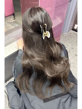 ランズ(LANDS) ブラウン×エクステ【韓国ワンホンヘア 大阪 梅田】