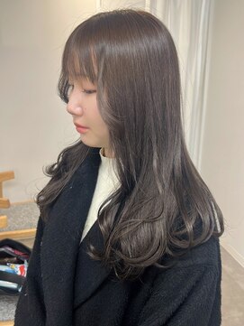 ミュラ(mulah) 赤み消しカラーグレージュ＊ゆる巻きロング透明感カラー/明大前