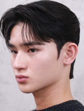 エイル 北堀江(Eir) ダウンパーマ　バングパーマ　韓国風　骨格補正　コンマ