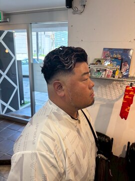 ライズ ヘア ブランド スウェル(RISE HAIR BRAND SWELL) メンズカット/メンズカラー/メンズ白髪染め/メンズ/江坂/江坂駅