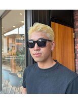 スナッグ(Snug,)&nbsp;blonde slick back