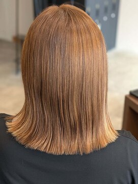 エメ 札幌(eme) ヒト幹細胞培養液カラー＋筋膜リリースヘッドスパ