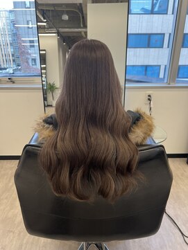 バズ サッポロ バイ フィーネ(BuzZ sapporo by Fi-Ne) 透明感韓国爆美女カラー