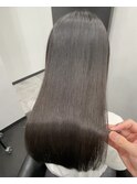 ロングヘアー　グレージュ　縮毛矯正上級髪質改善　赤坂見附