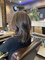 エルバイシオン(aile by sion)&nbsp;レイヤーカット　オリーブグレージュ