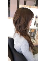 ドゥ スタイル 三国ヶ丘店(Duex Style)&nbsp;大人女性のスーパーロング×レイヤーカット×新色明るい白髪暈し