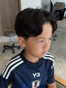 キリ 逗子(kiri) 逗子葉山センターパートアップバングキッズカット小学生男子M210