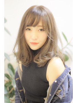 アマンドール(Aman D'or) ほつれワンカール×ミルクティーベージュ