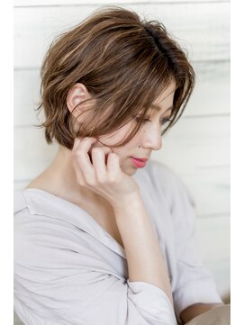 メディカルヘアー メド(MEDICAL HAIR MED) MED...小顔前下がりボブ