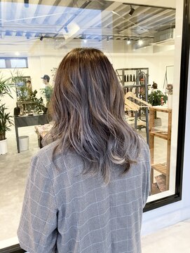 ナンバー(number+) 20代30代ダブルカラーブリーチ立体感グラデーション透明感