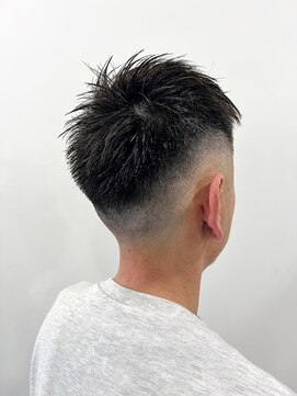 ピース ヘアーワーク(PEACE HAIR WORK) フェードスタイル