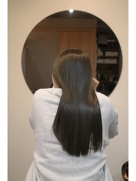 ニード(need) 髪質改善シアーグレー