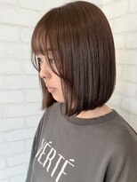 ルノン フィージュ(LUNON fieju)&nbsp;ボブスタイル/顔周りレイヤー/サイドバング