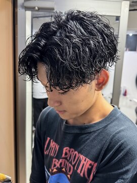 グッドタイムエフティフィフス 横浜西口(GoodTimes ft.fifth) 横浜シャドウパーマツイストスパイラルパーマセンターパート30代