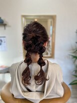 リノ(LINO) ヘアアレンジ
