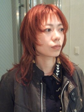 シアン(SYAN) ミディアムレイヤー/ウルフ/ブリーチなしオレンジカラー