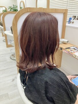 アドラーブル 駅南店(adorable) レイヤーエモージュ小顔カットシースルーバング大人ガーリー