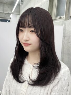 エヌアイ オモテサンドウ(ni omotesando) ミディアムレイヤーカット/顔周りカット/ディープバイオレット