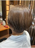 ショートボブ