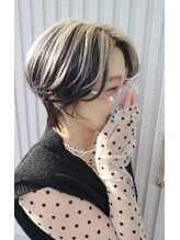 アストレアバイニケ(ASTRAEA by nike) ショートボブ×ハイライト