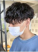横浜西口ツイストスパイラルパーマメンズカットラウンドマッシュ