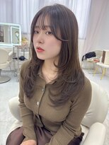 ユイマァル 岡山店(YUIMARL)&nbsp;レイヤーカット20代30代40代顔周りカットベージュオリーブカラー